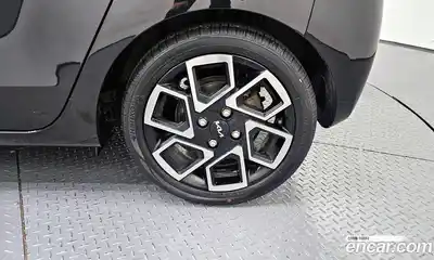 Kia Ray 2023 1.0 Автомат в Москве № 1129050, миниатюра 5