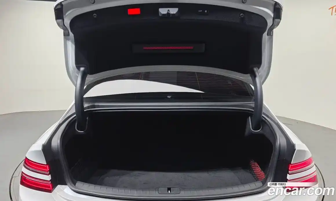 Genesis G80 2025 2.5 Автомат в Москве № 1129128, фото 20