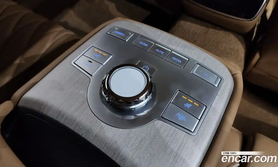 Genesis G80 2024 2.5 Автомат в Москве № 1129153, фото 19