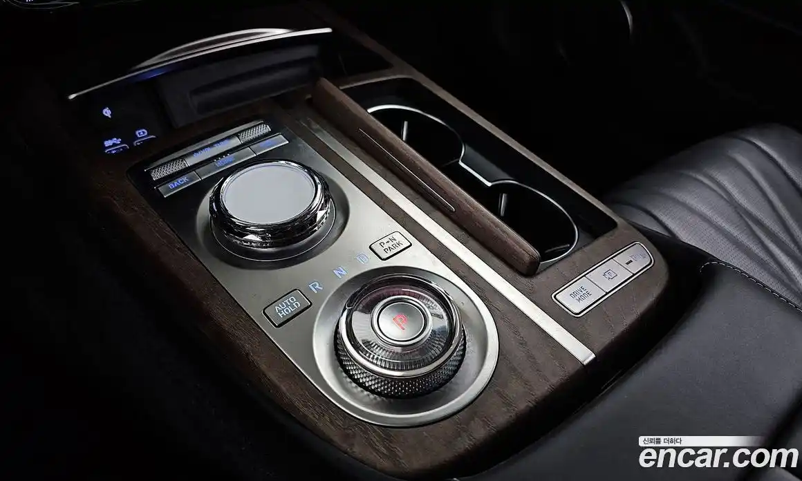 Genesis G80 2023 0.2 Автомат в Москве № 1129187, фото 9