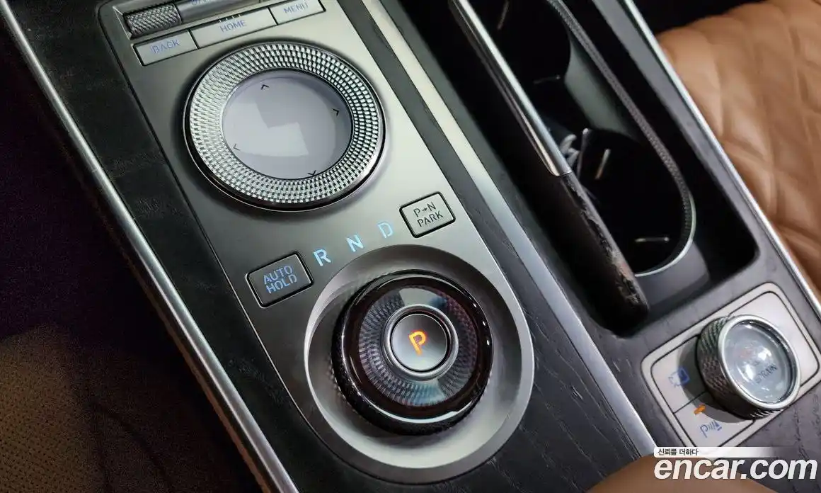 Genesis GV80 2022 2.5 Автомат в Москве № 1129190, фото 9