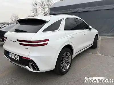 Genesis GV70 2022 2.5 Автомат в Москве № 1129343, миниатюра 2