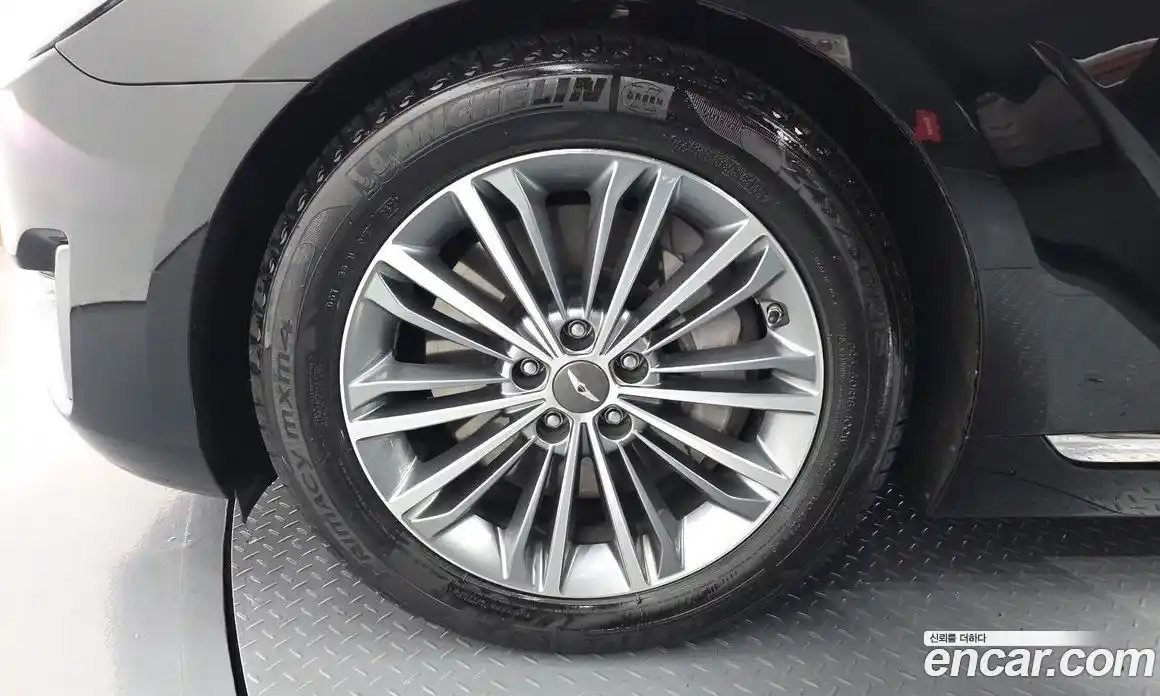 Genesis EQ900 2016 3.3 Автомат в Москве № 1129349, фото 5