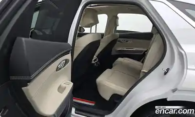 Genesis GV70 2023 2.5 Автомат в Москве № 1129383, миниатюра 12