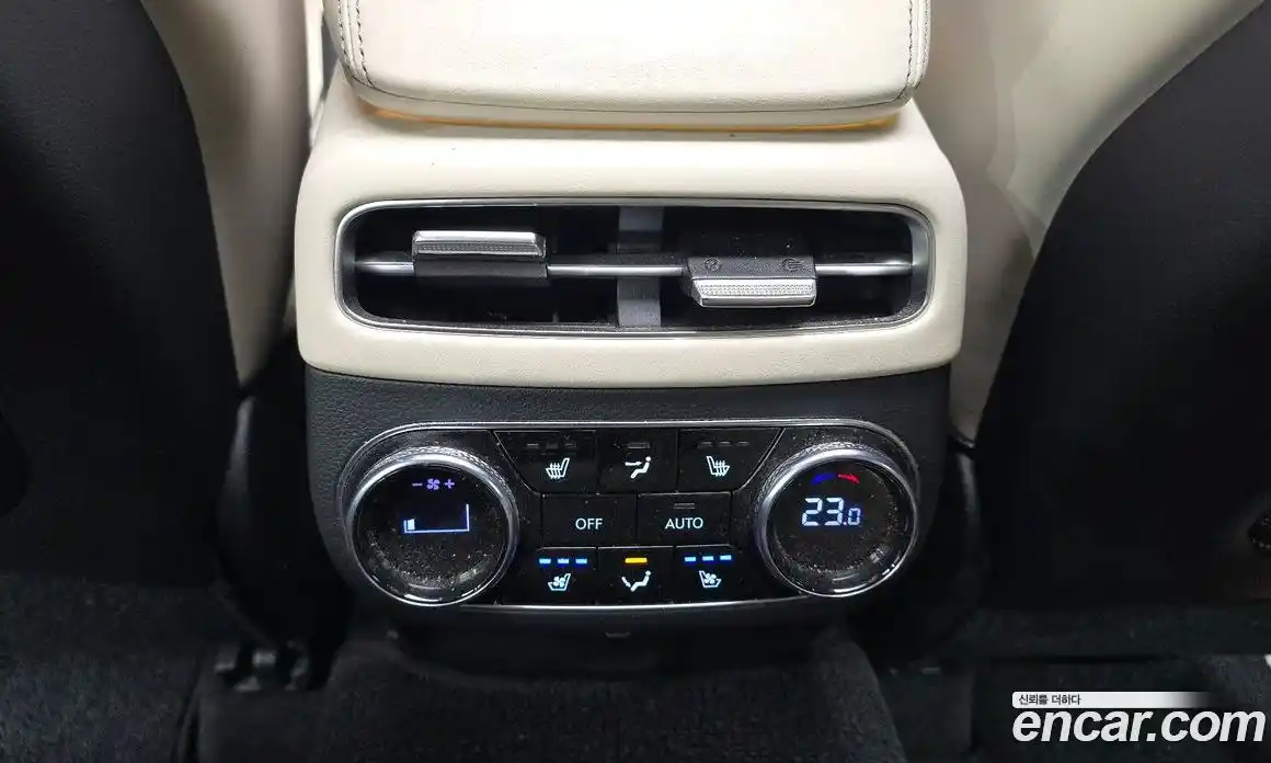 Genesis GV70 2023 2.5 Автомат в Москве № 1129383, фото 19