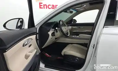 Genesis GV70 2023 2.5 Автомат в Москве № 1129383, миниатюра 10