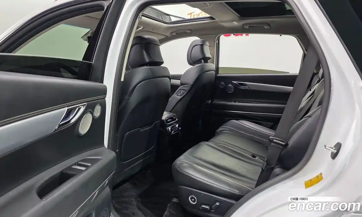 Genesis GV80 2020 2.5 Автомат в Москве № 1129391, фото 12