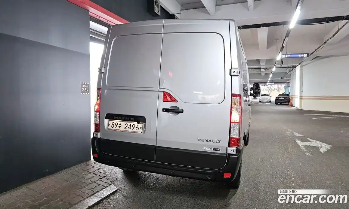 Renault Master 2020 2.3 механика в Москве № 1130926, фото 4