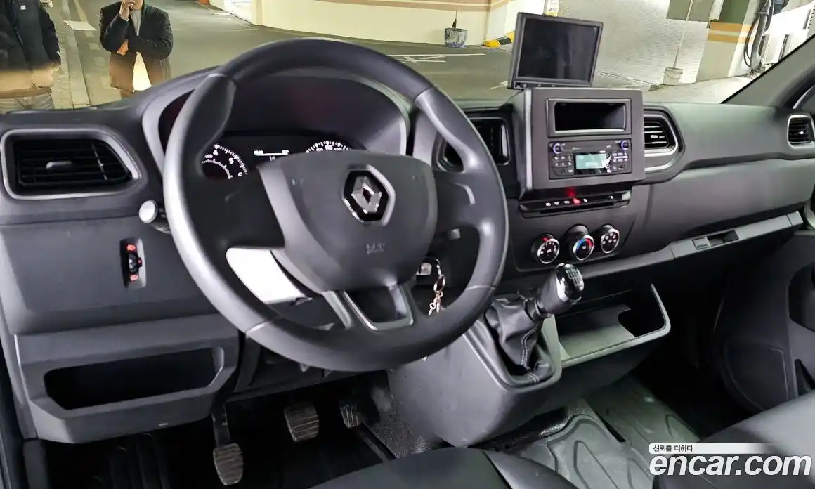 Renault Master 2020 2.3 механика в Москве № 1130926, фото 7