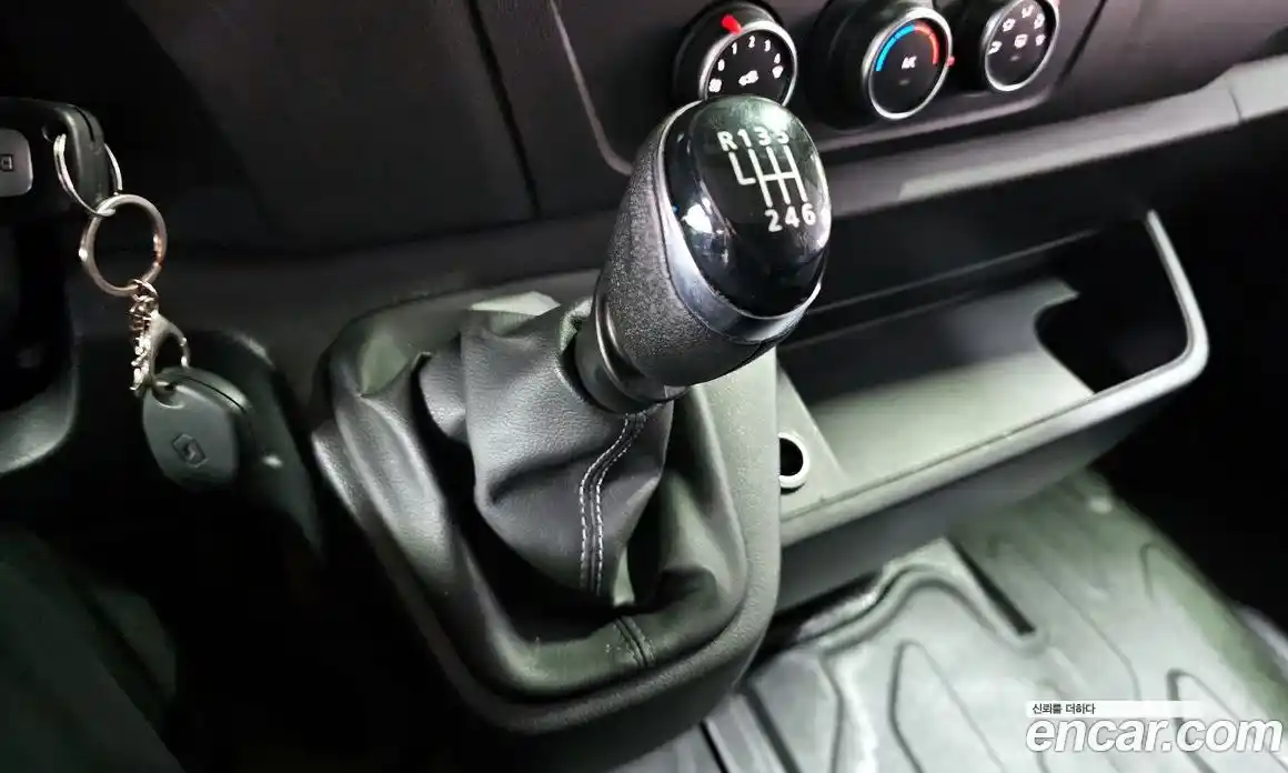 Renault Master 2020 2.3 механика в Москве № 1130926, фото 9