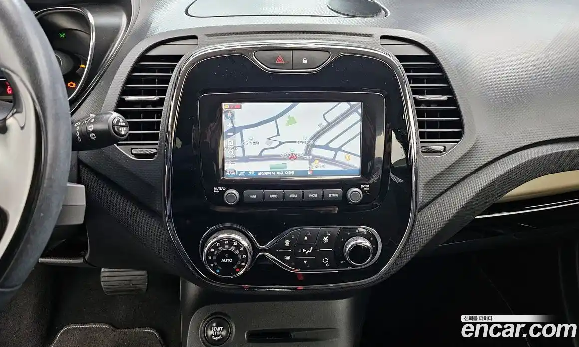 Renault QM3 2014 1.5 гидро в Москве № 1131143, фото 15