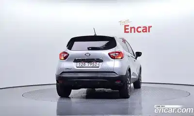 Renault QM3 2014 1.5 гидро в Москве № 1131143, миниатюра 4