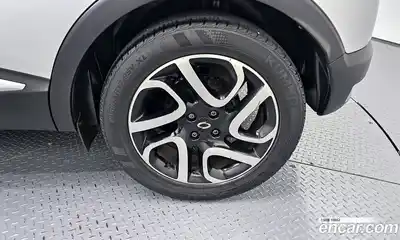 Renault QM3 2014 1.5 гидро в Москве № 1131143, миниатюра 5