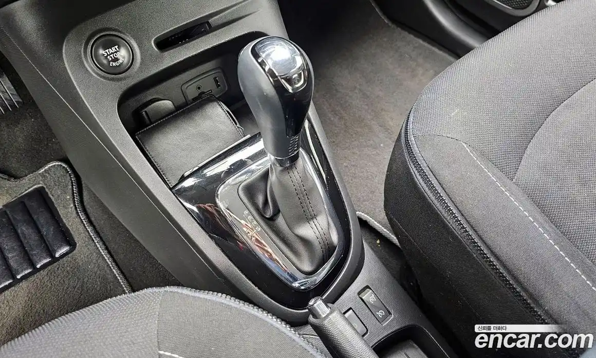 Renault QM3 2014 1.5 гидро в Москве № 1131143, фото 9