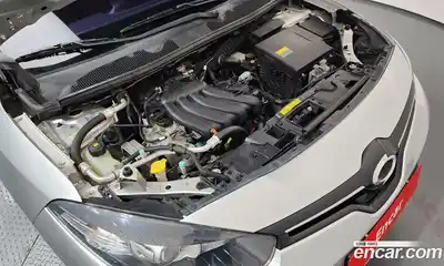 Renault SM3 2015 1.6 гидро в Москве № 1131307, миниатюра 6