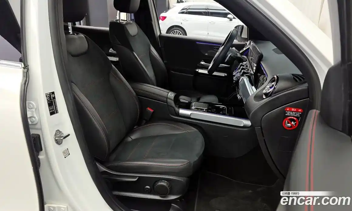 Mercedes-Benz GLB-Class 2022 2.0 гидро в Москве № 1131568, фото 11