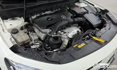 Mercedes-Benz GLB-Class 2022 2.0 гидро в Москве № 1131568, миниатюра 6