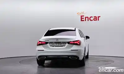 Mercedes-Benz A-Class 2022 2.0 гидро в Москве № 1131617, миниатюра 4