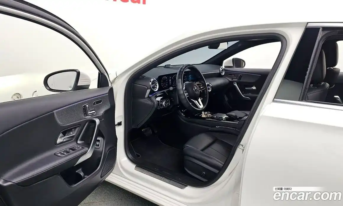 Mercedes-Benz A-Class 2022 2.0 гидро в Москве № 1131617, фото 10