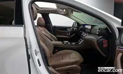 Mercedes-Benz E-Class 2017 2.0 гидро, миниатюра 11