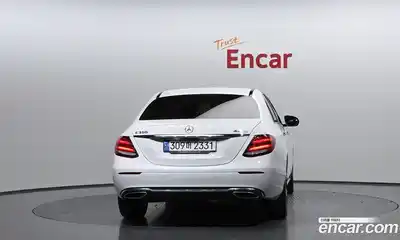 Mercedes-Benz E-Class 2017 2.0 гидро, миниатюра 4