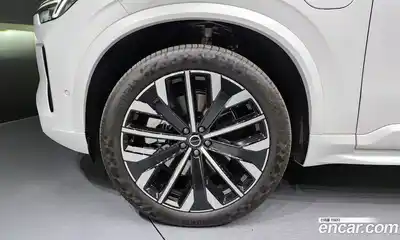 Volvo XC90 2025 2.0 гидро в Москве № 1132543, миниатюра 5
