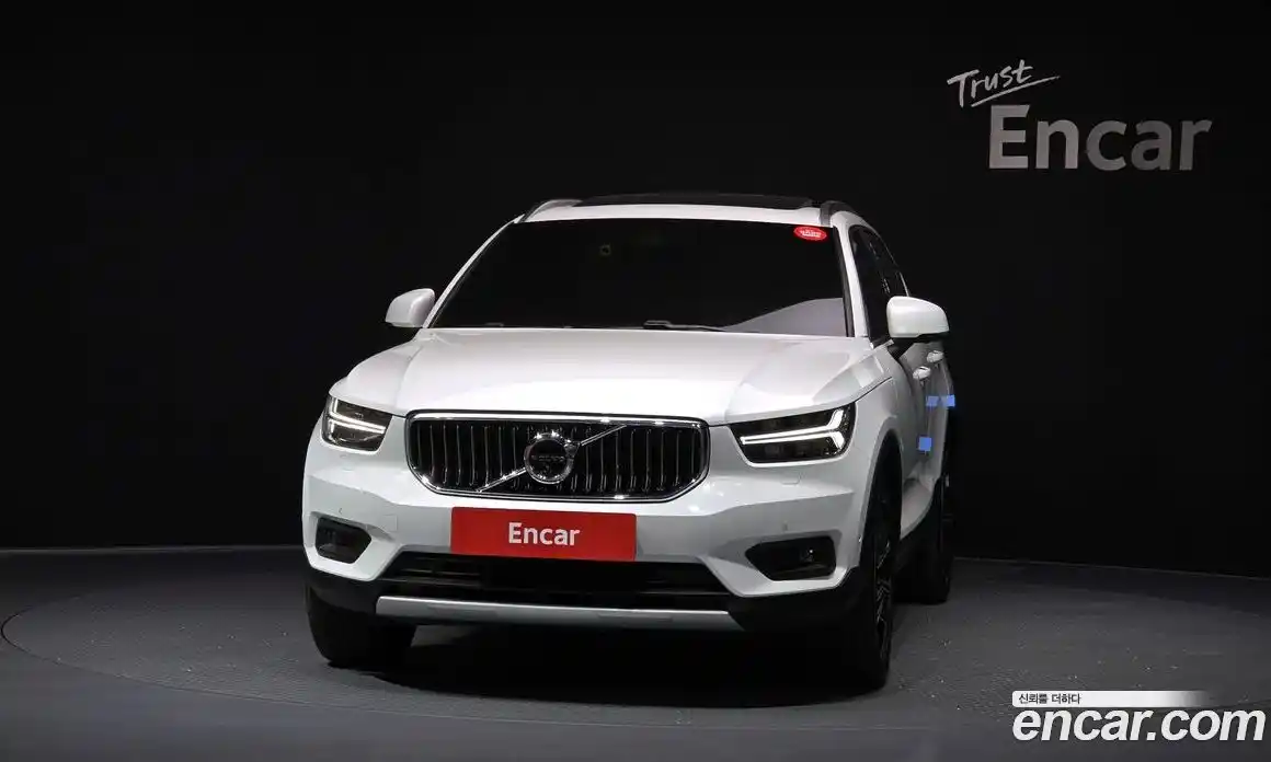 Volvo XC40 2021 2.0 гидро в Москве № 1132700, фото 3