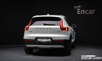 Volvo XC40 2021 2.0 гидро в Москве № 1132700, миниатюра 4