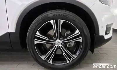 Volvo XC40 2021 2.0 гидро в Москве № 1132700, миниатюра 5