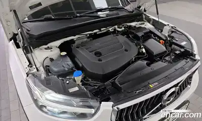 Volvo XC40 2021 2.0 гидро в Москве № 1132700, миниатюра 6
