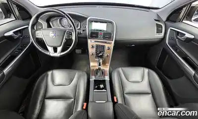Volvo XC60 2016 2.0 гидро в Москве № 1132885, миниатюра 7