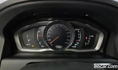 Volvo XC60 2016 2.0 гидро в Москве № 1132885, миниатюра 8