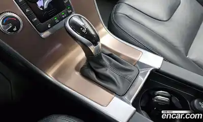 Volvo XC60 2016 2.0 гидро в Москве № 1132885, миниатюра 9