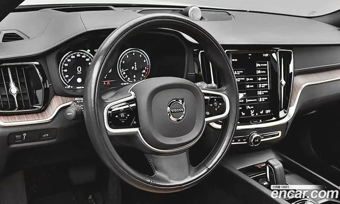 Volvo V60 2021 2.0 гидро в Москве № 1133130, фото 14