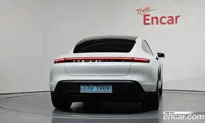 Porsche Taycan 2021 0.1 гидро в Москве № 1134016, миниатюра 4