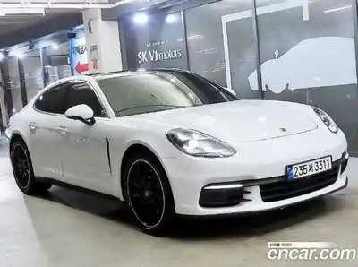 Porsche Panamera, 2018