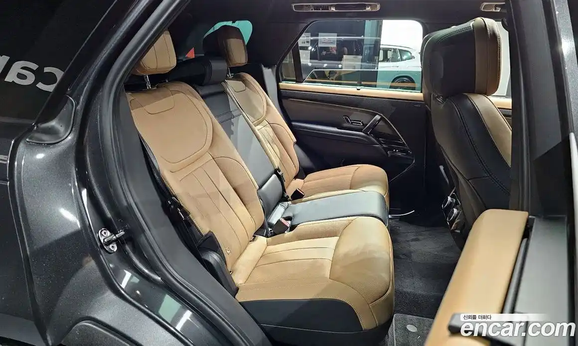 Land Rover Range-Rover Sport 2025 3.0 гидро в Москве № 1135815, фото 12
