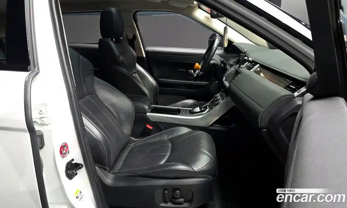 Land Rover Range-Rover Evoque 2016 2.0 гидро в Москве № 1136639, фото 11