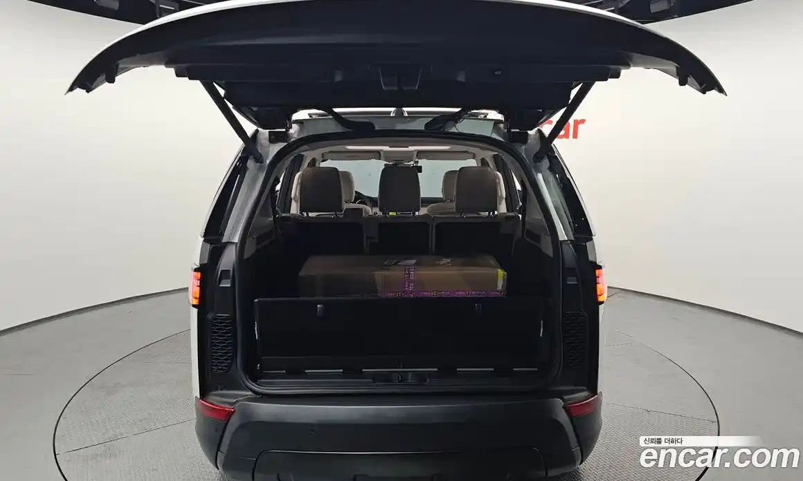 Land Rover Discovery 2017 3.0 гидро в Москве № 1136718, фото 20