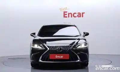 Lexus ES 2023 2.5 гидро в Москве № 1138701, миниатюра 3