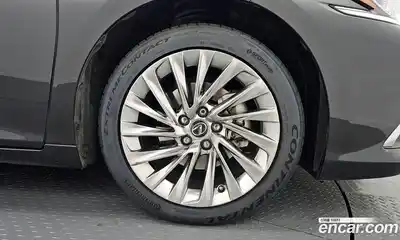 Lexus ES 2023 2.5 гидро в Москве № 1138701, миниатюра 5