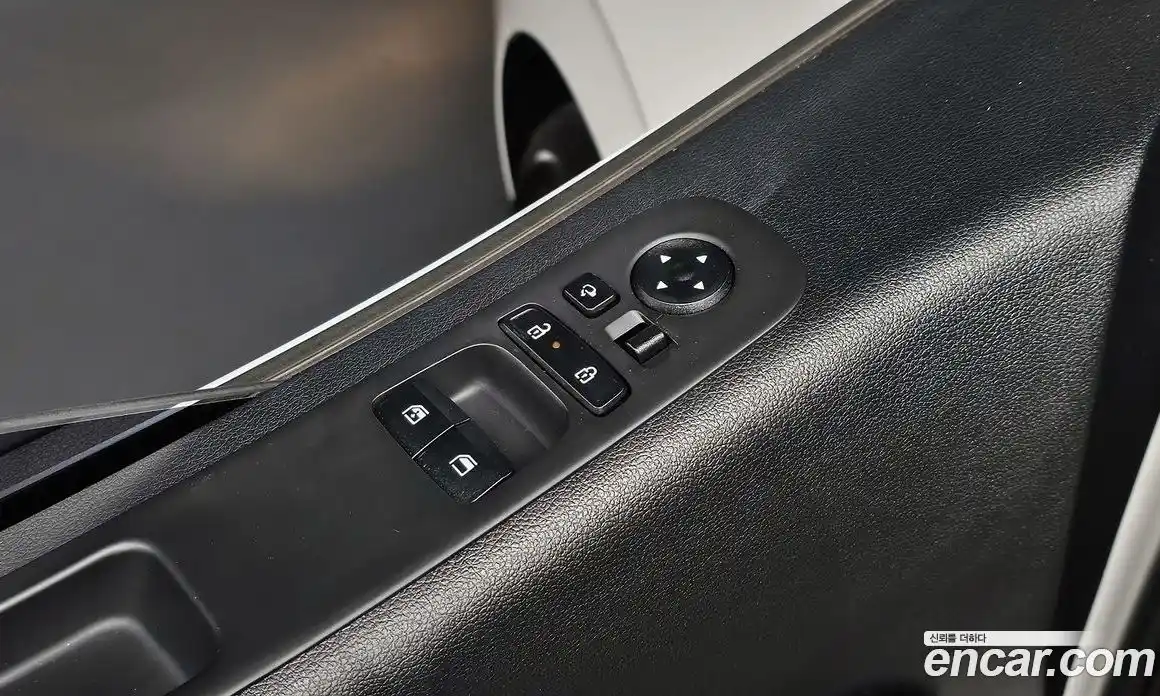 Hyundai Staria 2025 1.6 гидро в Москве № 1141346, фото 17