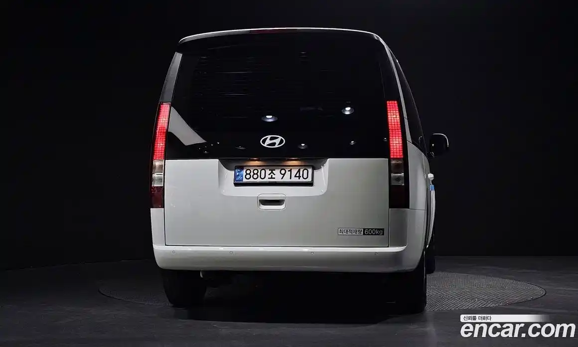 Hyundai Staria 2025 1.6 гидро в Москве № 1141346, фото 4