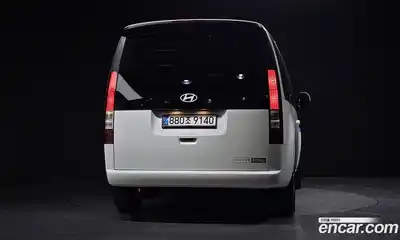 Hyundai Staria 2025 1.6 гидро в Москве № 1141346, миниатюра 4