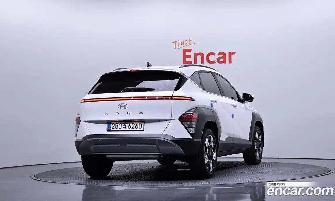 Hyundai Kona 2025 1.6 гидро в Москве № 1141369, фото 4
