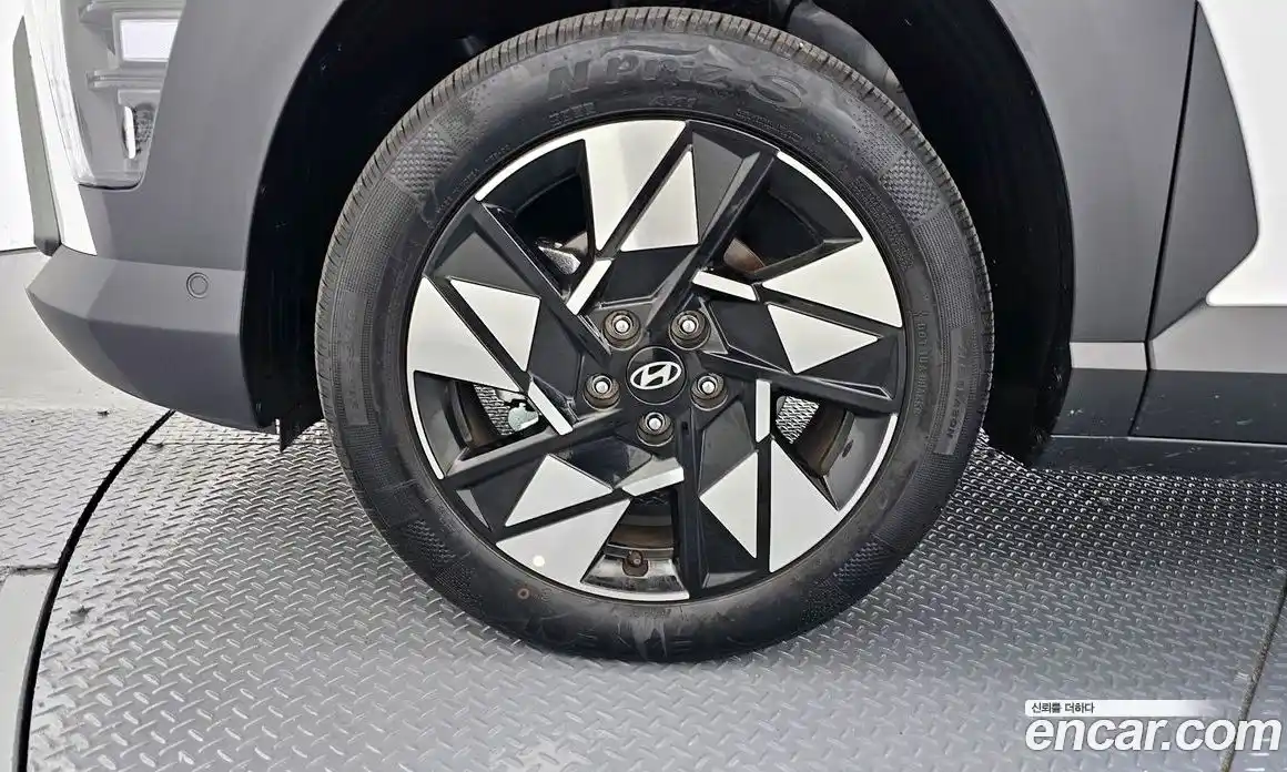 Hyundai Kona 2025 1.6 гидро в Москве № 1141369, фото 5