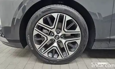 Hyundai Grandeur 2023 2.5 Автомат в Москве № 1141742, миниатюра 5