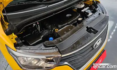 Hyundai Starex 2020 2.5 Автомат в Москве № 1142880, миниатюра 6