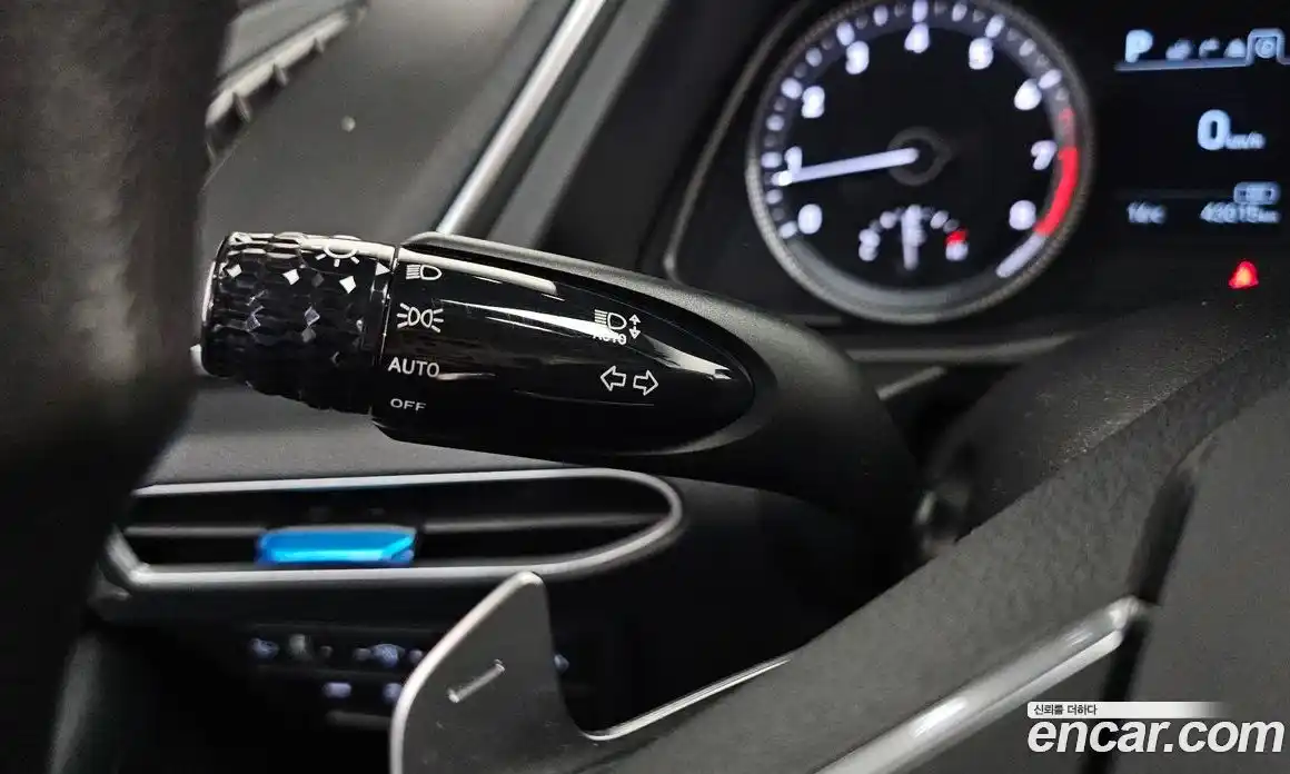 Hyundai Sonata 2020 2.0 Автомат в Москве № 1142904, фото 17