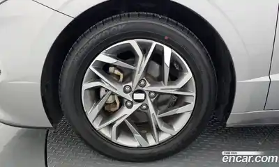 Hyundai Sonata 2020 2.0 Автомат в Москве № 1142904, миниатюра 5